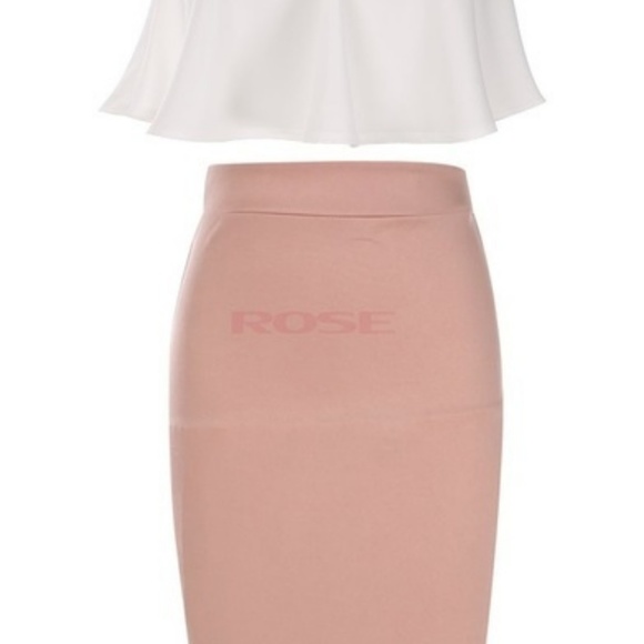 ♡HOST PICK♡♡ Ruffle Crop Top Pencil Skirt SALE - Picture 2 of 8